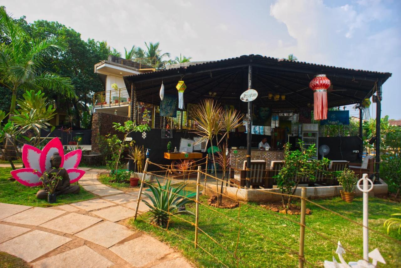 Hotel Lotus Sutra à Arambol Extérieur photo