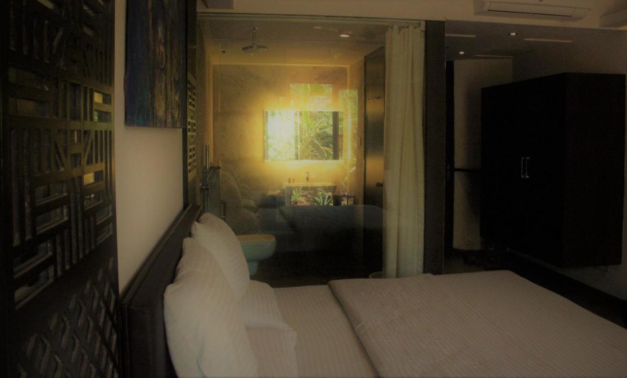 Hotel Lotus Sutra à Arambol Extérieur photo
